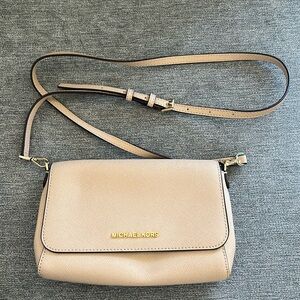Michael Kors crossbody bag